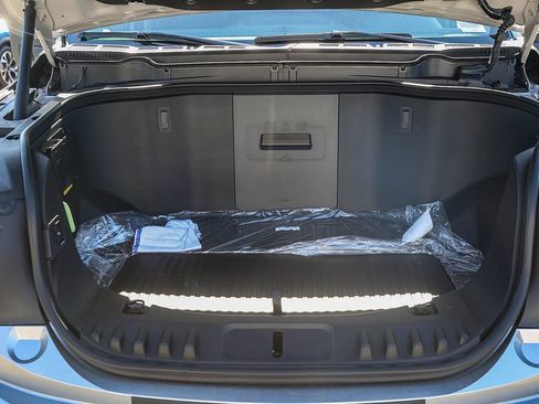 New 2025 Ford F150 Lightning XLT image 16