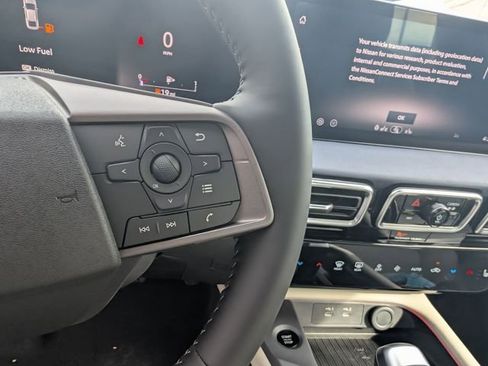 New 2026 Nissan Sentra SL FWD image 19