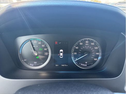 Used 2017 Hyundai Sonata SE image 19