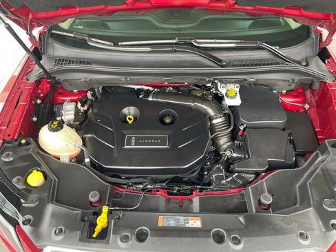 Used 2019 Lincoln MKC Reserve w/ MKC Climate Package AWD/4WD image 8
