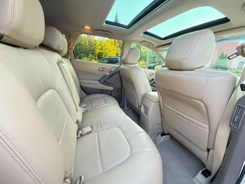 Used 2012 Nissan Murano SV AWD/4WD image 9