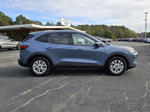 New 2026 Ford Escape Active w/ Cold Weather Package image 12