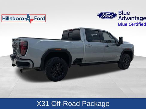 Used 2026 GMC Sierra 2500 AT4 w/ AT4 Premium Plus Package AWD/4WD image 7