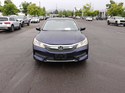 Used 2017 Honda Accord LX image 2