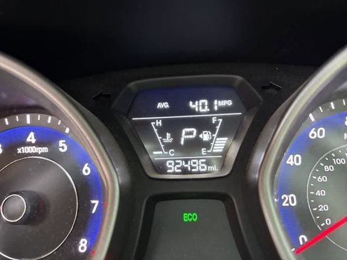 Used 2014 Hyundai Elantra SE w/ Option Group 02 image 11