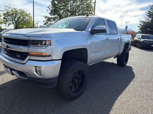 Used 2018 Chevrolet Silverado 1500 LT w/ All Star Edition AWD/4WD image 1