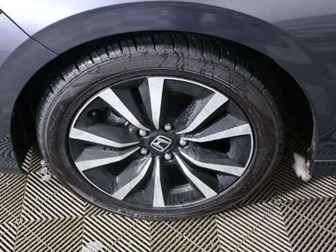 Used 2022 Honda Civic EX image 18