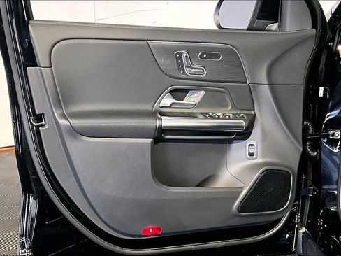 New 2026 Mercedes-Benz GLA 250 4MATIC image 11