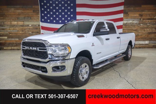 Used 2022 RAM 2500 Tradesman AWD/4WD image 1