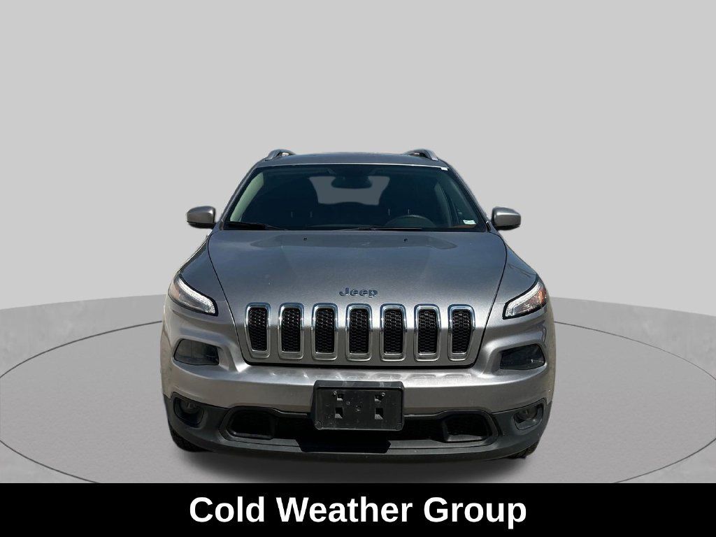 Used 2016 Jeep Cherokee Latitude w/ Safety/Convenience Group AWD/4WD image 10