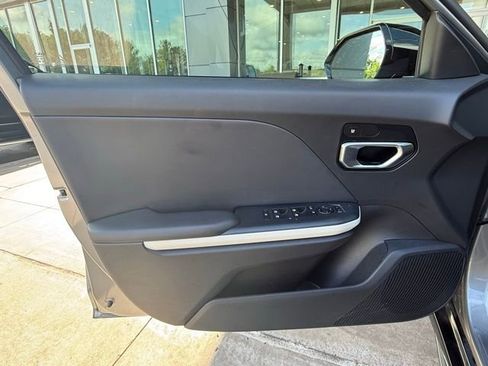 Used 2025 Kia K4 GT-Line image 12