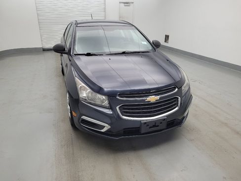 Used 2016 Chevrolet Cruze LS FWD image 14