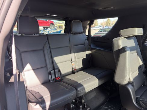 Used 2021 Chevrolet Tahoe Premier AWD/4WD image 13