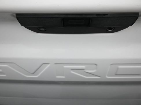 Used 2020 Chevrolet Silverado 1500 LT w/ Texas Edition RWD image 12
