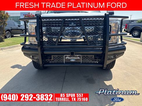 Used 2018 Ford F350 Lariat w/ Lariat Ultimate Package AWD/4WD image 9