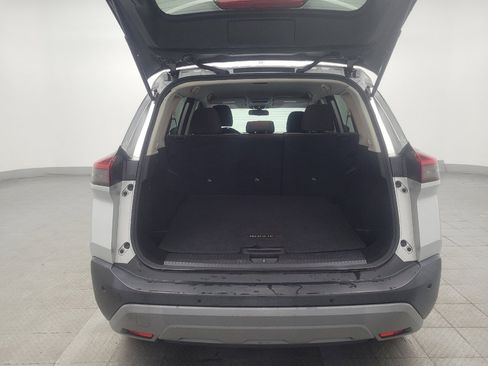 Used 2021 Nissan Rogue SV FWD image 29