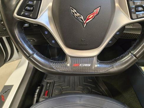 Used 2017 Chevrolet Corvette Z06 image 16