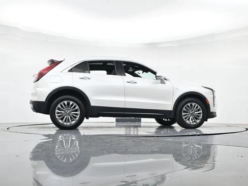 Used 2024 Cadillac XT4 Premium Luxury AWD/4WD image 35