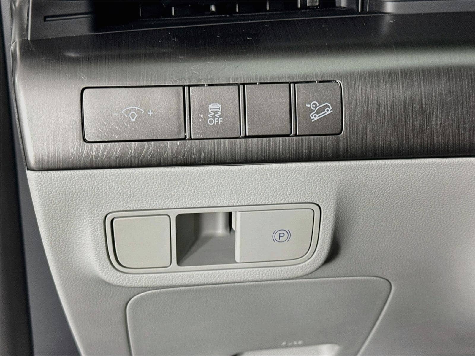 Certified 2026 Hyundai Kona SEL Premium AWD/4WD image 10