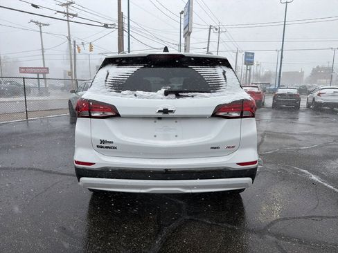 Used 2023 Chevrolet Equinox RS image 6