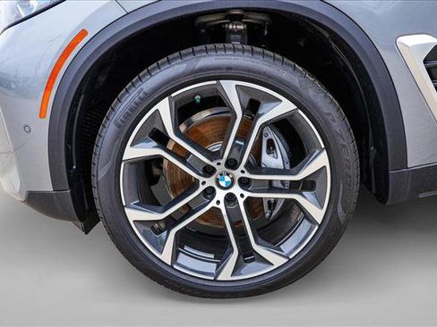 Used 2026 BMW X5 xDrive40i AWD/4WD image 9