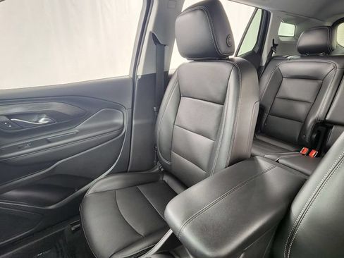 Used 2022 GMC Terrain SLT w/ LPO, Roadside Safety Package AWD/4WD image 13