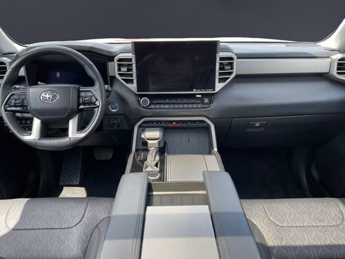 Used 2023 Toyota Sequoia Limited AWD/4WD image 10