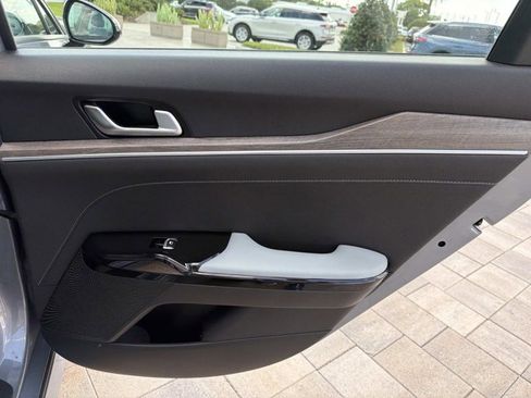 Used 2021 Kia K5 EX image 22