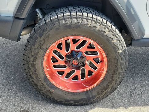 Used 2021 Jeep Wrangler Sport AWD/4WD image 14