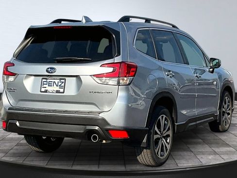Used 2021 Subaru Forester Limited AWD/4WD image 6