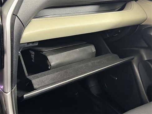 Used 2021 Subaru Ascent Limited w/ Technology Package image 29