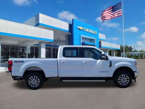 Used 2022 Ford F250 Lariat w/ Lariat Value Package image 3