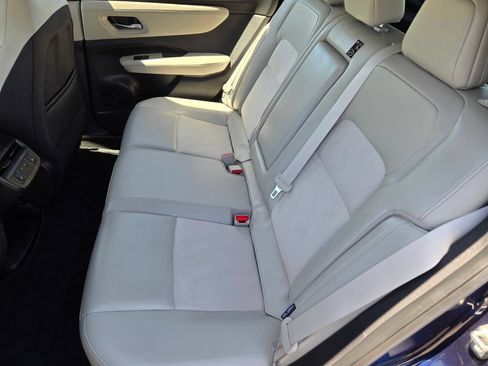 Used 2024 Nissan Ariya FWD image 13
