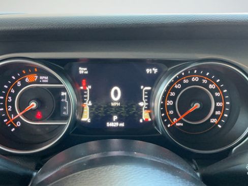 Used 2023 Jeep Wrangler Sport AWD/4WD image 13