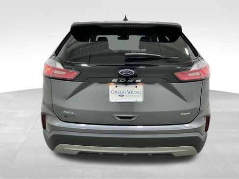 Used 2023 Ford Edge SEL image 21