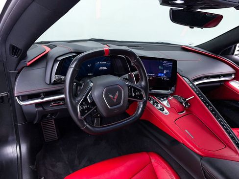 Used 2020 Chevrolet Corvette Stingray Preferred Cpe w/ 2LT Preferred Equipment Group RWD image 22