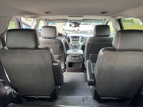 Used 2019 Chevrolet Tahoe LT w/ Luxury Package AWD/4WD image 25