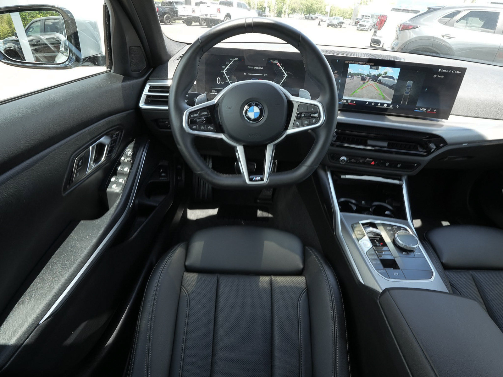 Used 2026 BMW 330i xDrive Sedan AWD/4WD image 47