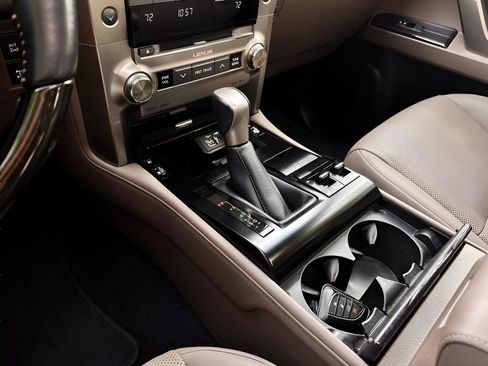 Used 2021 Lexus GX 460 Premium AWD/4WD image 13