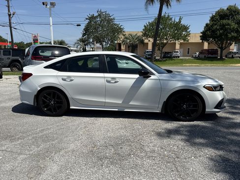 Used 2024 Honda Civic Sport image 6