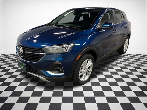 Certified 2020 Buick Encore GX Preferred w/ Cold Weather Comfort Package AWD/4WD image 5