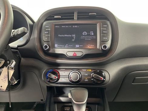 Used 2024 Kia Soul LX w/ Option Group 015 image 25
