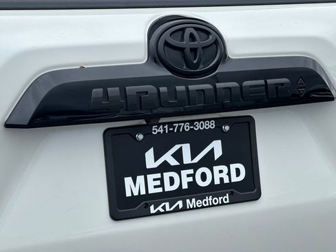 Used 2019 Toyota 4Runner Limited image 28