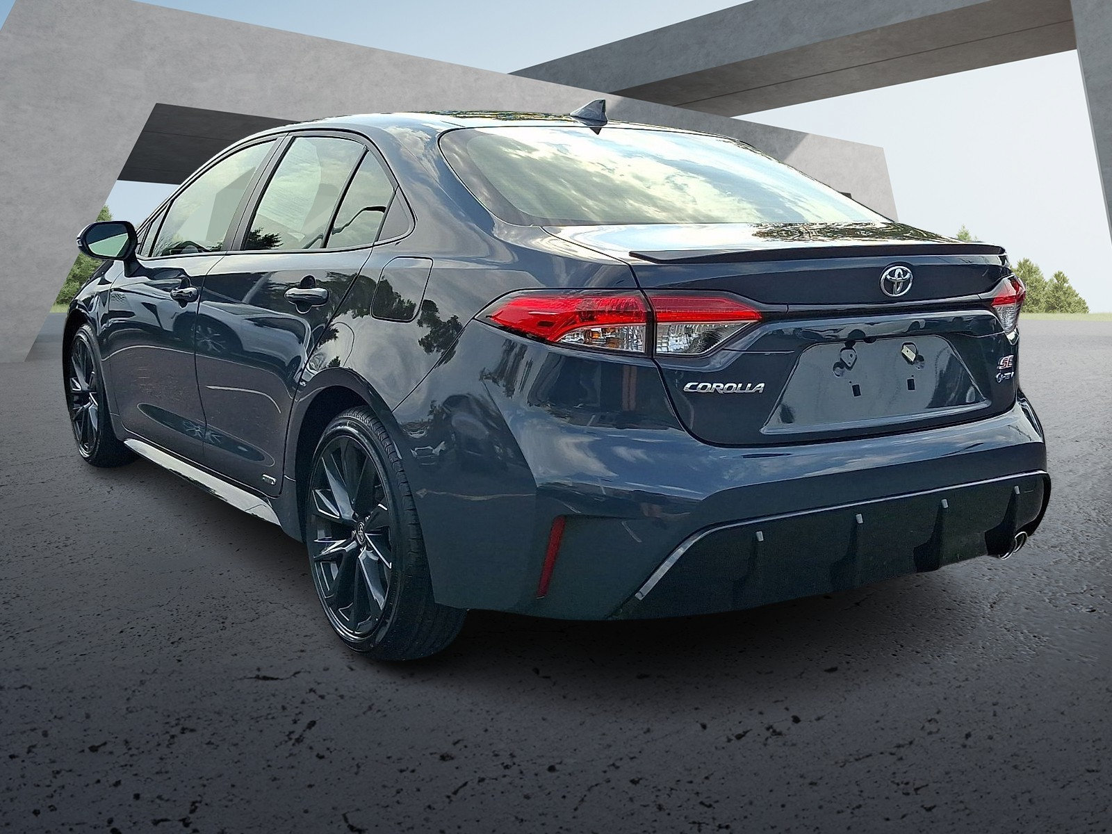 Certified 2026 Toyota Corolla SE AWD/4WD image 4