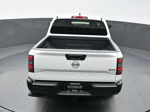 Used 2023 Nissan Frontier S w/ Tow Package image 33