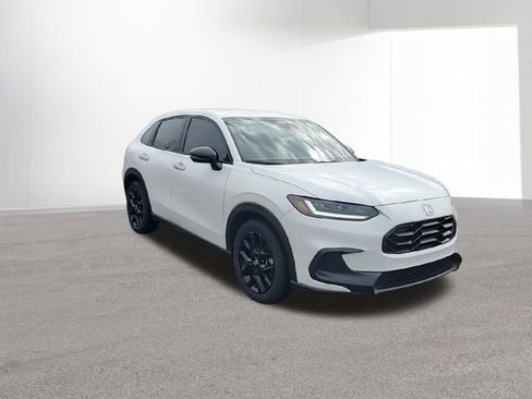 Certified 2023 Honda HR-V Sport image 2