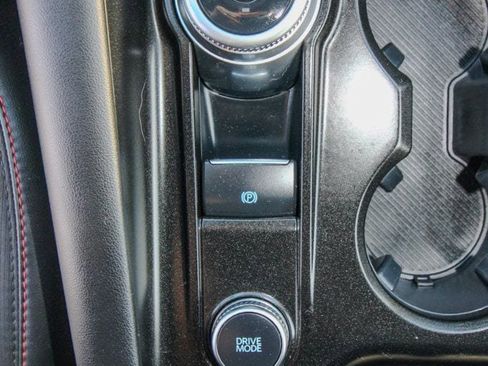 Used 2025 Ford Explorer ST-Line w/ ST-Line Street Pack AWD/4WD image 27