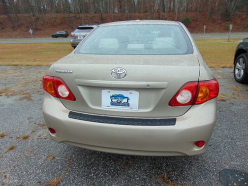 Used 2009 Toyota Corolla image 11