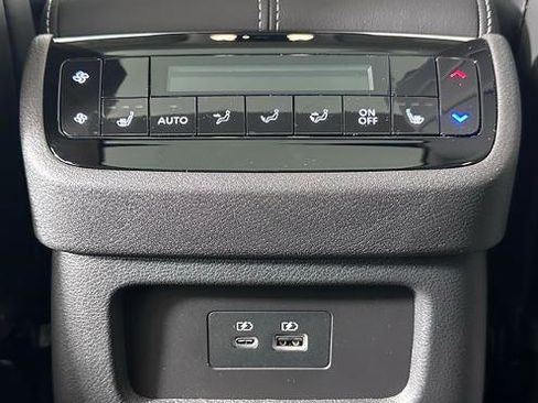 Certified 2025 INFINITI QX60 Luxe w/ Vision Package image 21