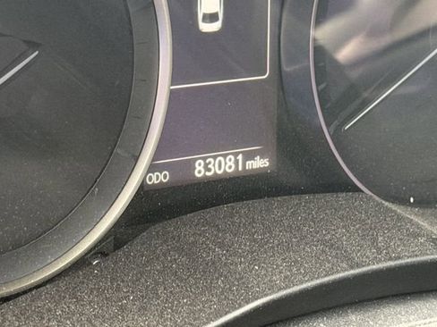 Used 2018 Lexus ES 350 w/ Luxury Package w/Wood Trim FWD image 9
